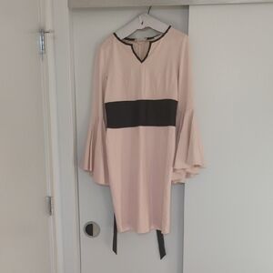 VENUS Stretch Bell Sleeves Pink Rayon Blend Faux Leather Belted Dress Sz 10